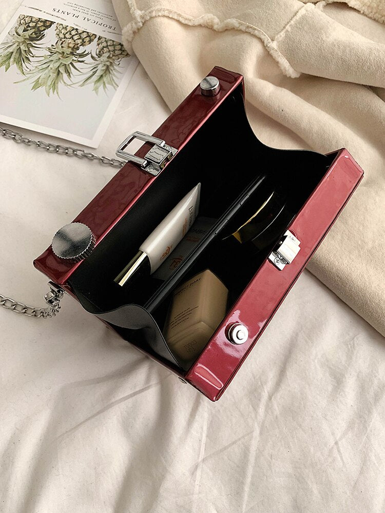 
                      
                        Fashion Camera Shape Clutch
                      
                    