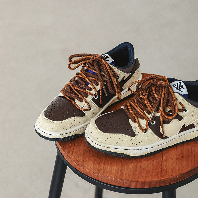 
                      
                        Vintage Skateboard Shoes
                      
                    