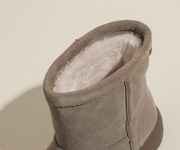 
                      
                        Mid-calf Length Snow Boots Female
                      
                    