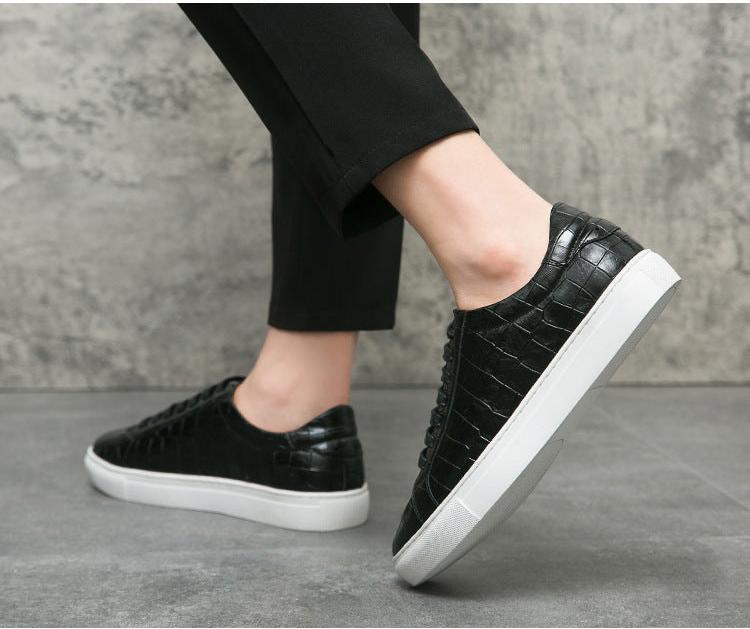 
                      
                        Trendy Casual Shoes Men
                      
                    